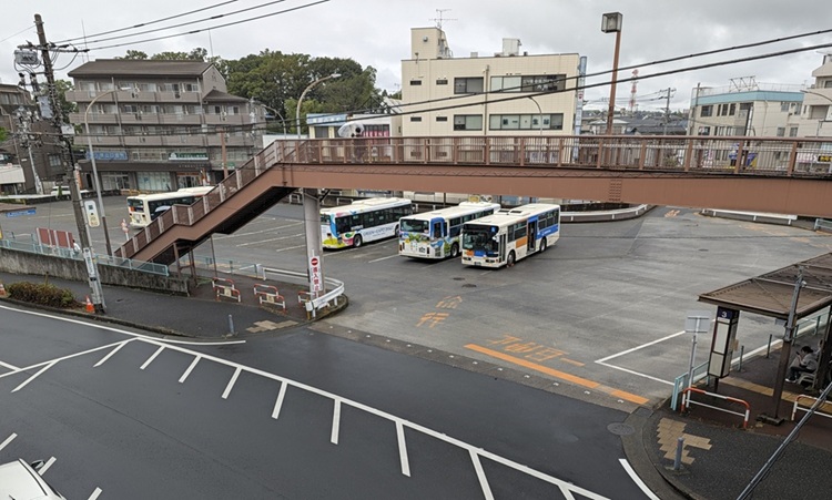 北口バスターミナル